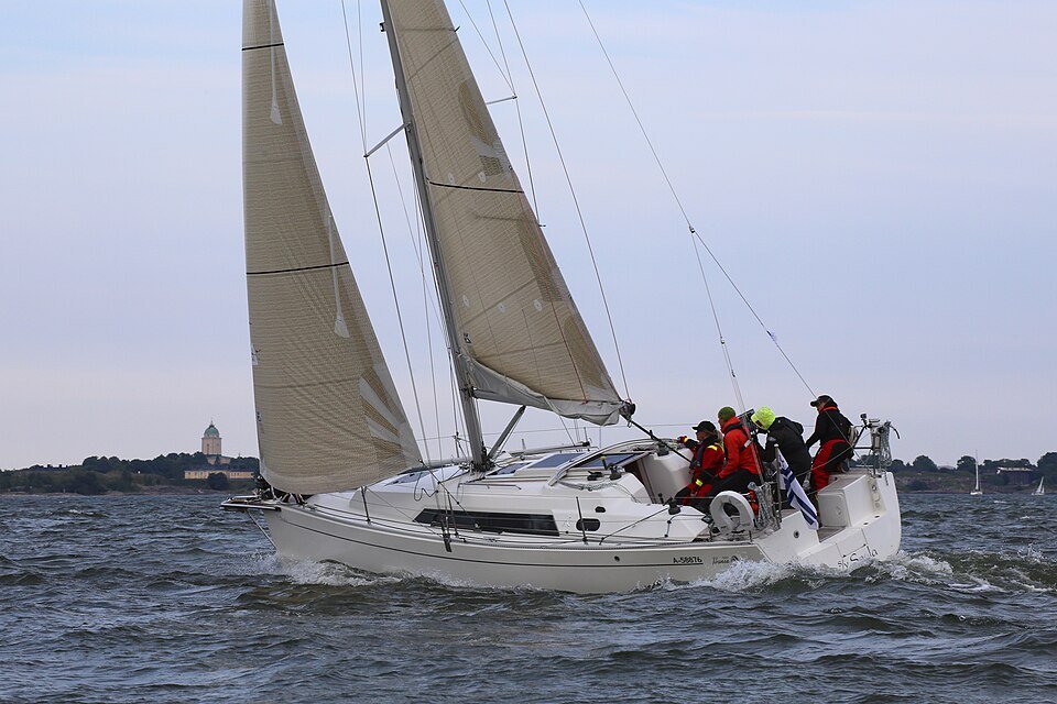Hanse 320